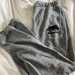 roots sweatpants